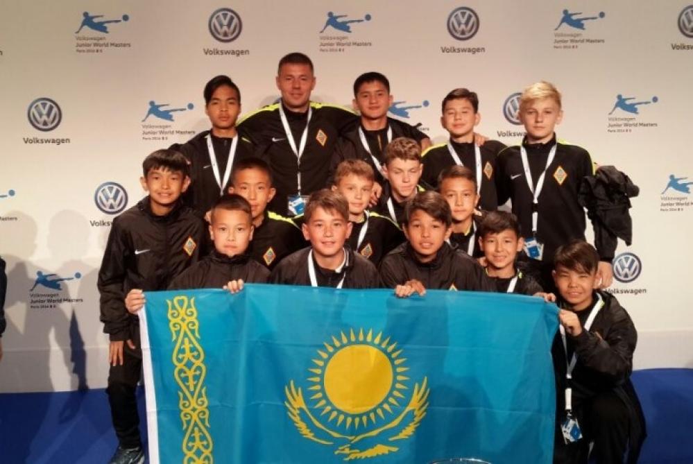 "Кайрат U-14" прибыл во Францию.